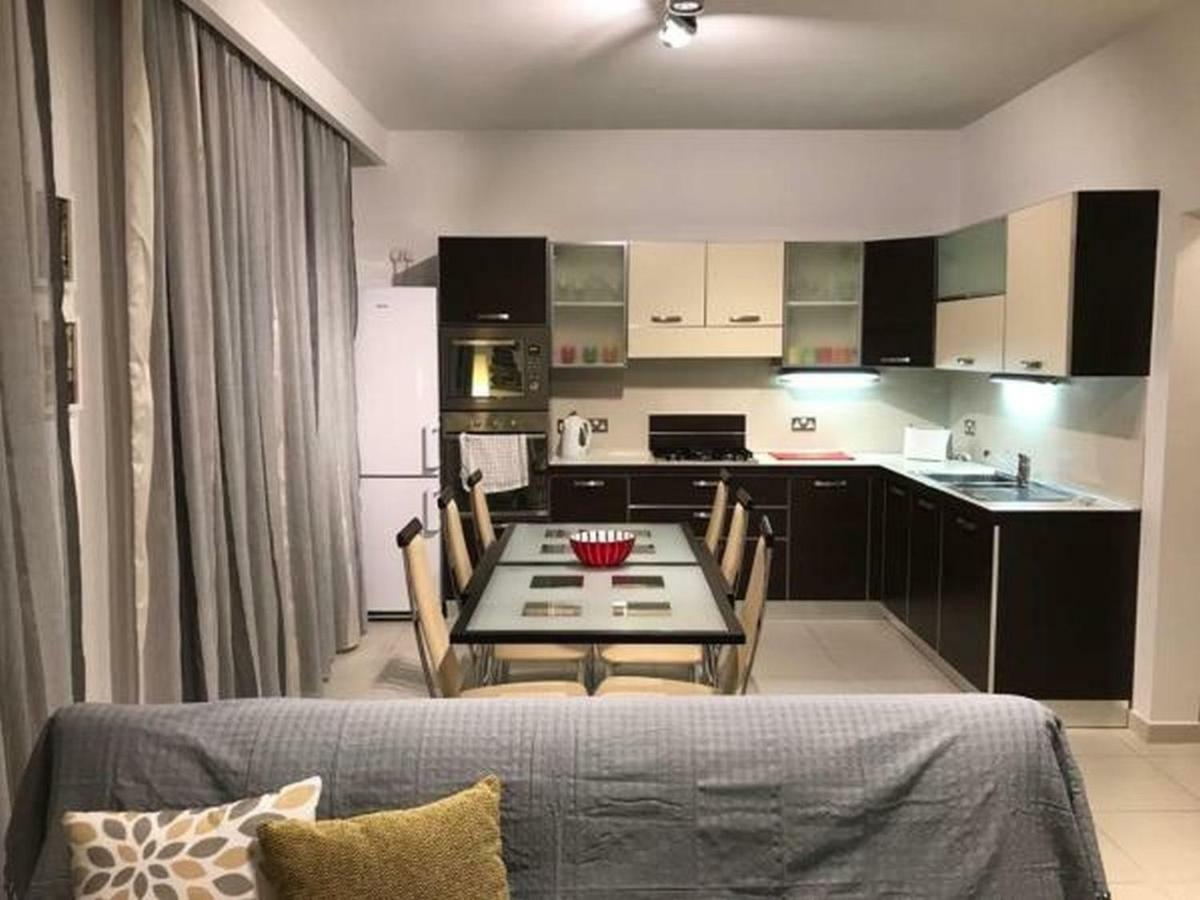 Ocean View, Apartment 1 Marsaskala Kültér fotó