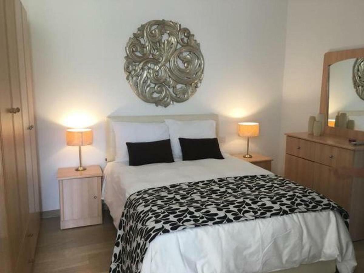 Ocean View, Apartment 1 Marsaskala Kültér fotó