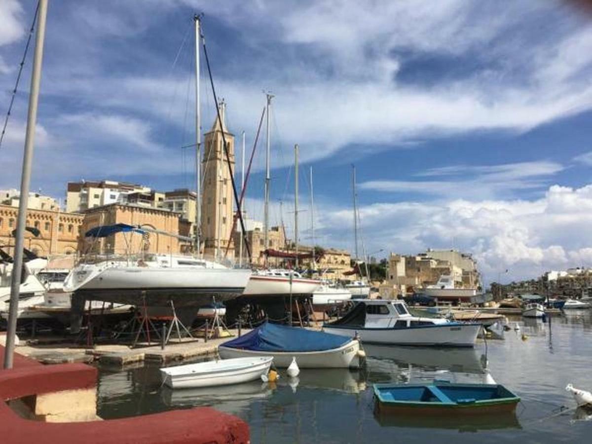 Ocean View, Apartment 1 Marsaskala Kültér fotó